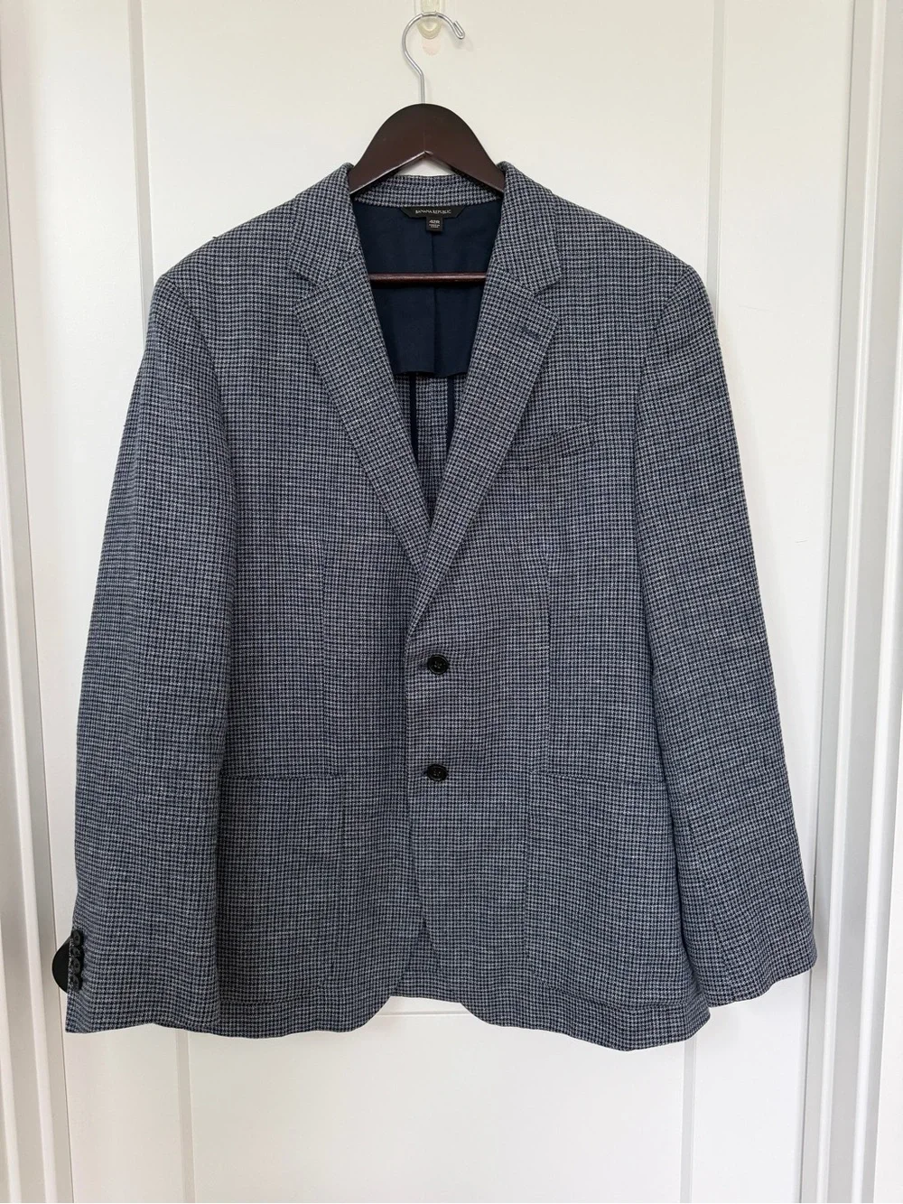 Banana Republic Men's Gray-Blue Houndstooth Sport Coat